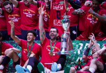 La EA7 Milano vince la Coppa Italia di basket, Tortona ko in finale