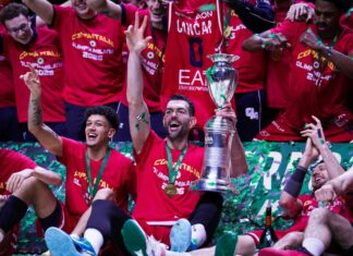 La EA7 Milano vince la Coppa Italia di basket, Tortona ko in finale