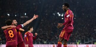La Roma travolge la Cremonese 3-0 e aggancia il Napoli al 3° posto