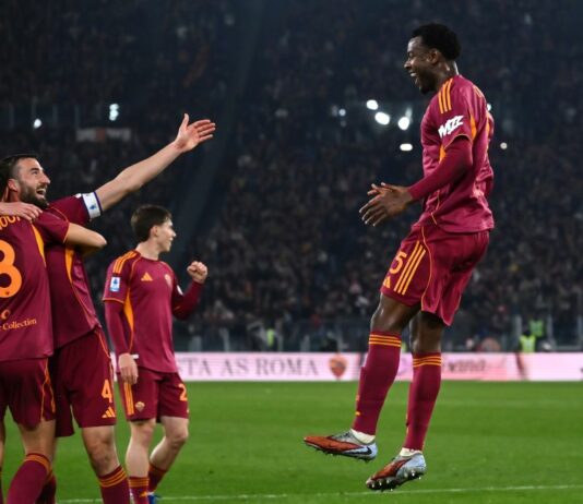 La Roma travolge la Cremonese 3-0 e aggancia il Napoli al 3° posto