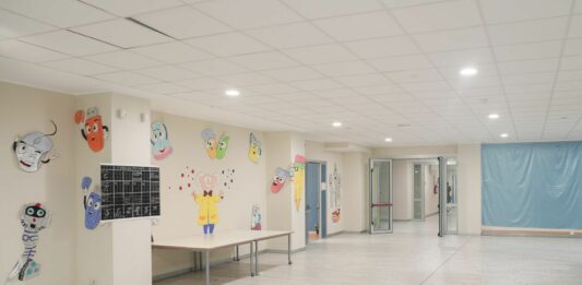 Scuola, con il rinnovo del contratto aumenti e arretrati per i docenti