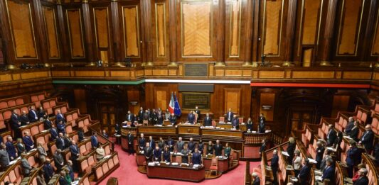 Decreto Ucraina, via libera del Senato alla fiducia con 106 sì
