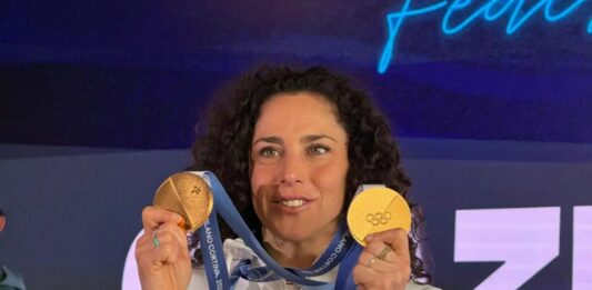 Brignone “Ho dolore alla gamba, difficile parlare ora della prossima stagione”