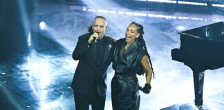 Sanremo, Filippucci vince tra le Nuove Proposte. Emoziona il duetto Ramazzotti-Alicia Keys. Nella top five Arisa, Luchè, Sal Da Vinci, Brancale, Sayf