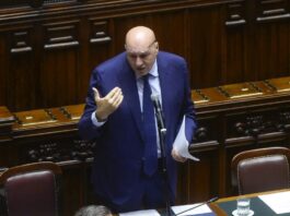 Iran, Crosetto “Dialogo continuo per evitare ogni spiralizzazione del conflitto”