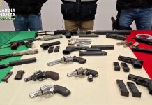 Nuovo sequestro di armi ed esplosivi nella piana di Gioia Tauro, due arresti