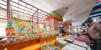 Cina: Xizang, sculture di burro per il Capodanno tibetano (3)