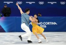 Milano-Cortina 2026: i cinesi Wang e Liu in gara nella danza ritmica su ghiaccio a squadre (2)