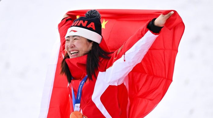 Milano-Cortina 2026: cinesi Xu Mengtao e Shao Qi sul podio di aerials femminile (2)