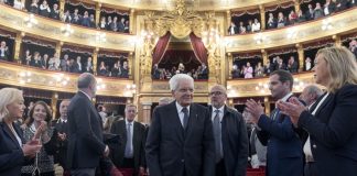 Mattarella al Teatro Massimo di Palermo per la Giornata dell’Orgoglio dell’appartenenza all’avvocatura e dei giovani / Video