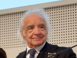 È morto il fisico e divulgatore scientifico Antonino Zichichi