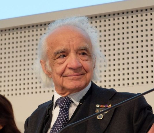 È morto il fisico e divulgatore scientifico Antonino Zichichi