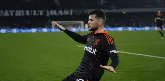 Il Como vola in semifinale di Coppa Italia contro l’Inter, Napoli ko ai rigori