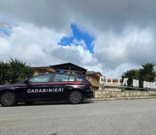 Rapina aggravata e tentata violenza sessuale, arrestati 4 giovani nel Palermitano