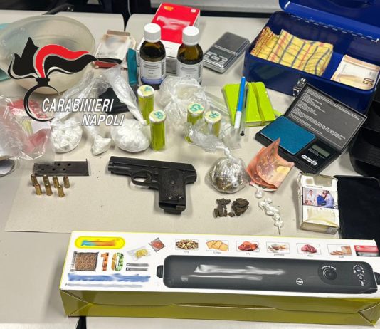 In B&B con droga e pistola clandestina, arrestato un 43enne a Boscoreale