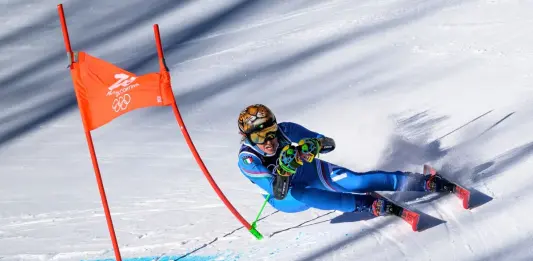 Brignone in testa al gigante olimpico dopo la prima manche, Goggia terza