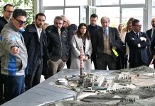 Liguria, Bucci e Giampedrone alla centrale “Eugenio Montale” per l’avvio della demolizione della ciminiera