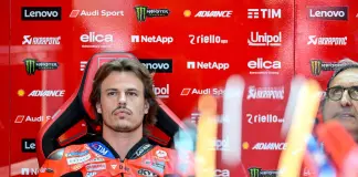 Superbike, Bulega vince gara 1 del GP d’Australia. Podio tutto italiano con Montella 2° e Baldassarri 3°