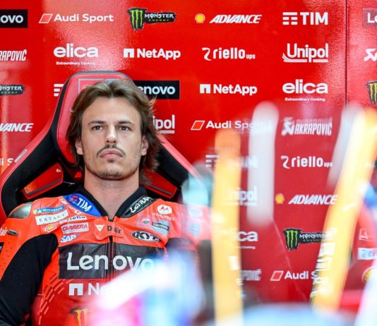 Superbike, Bulega vince gara 1 del GP d’Australia. Podio tutto italiano con Montella 2° e Baldassarri 3°