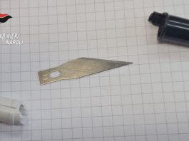 13enne a scuola con penna-taglierino a Napoli, intervengono i Carabinieri