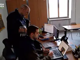 Smantellata a Cuneo una rete internazionale di “truffe romantiche” e riciclaggio