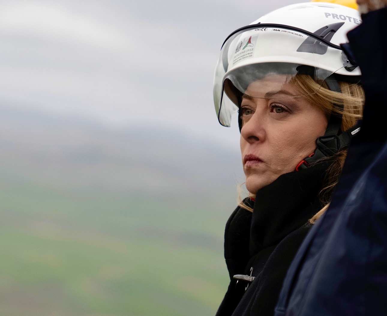 Meloni in Sicilia “150 milioni per Niscemi, mercoledì il decreto in Cdm” / Video