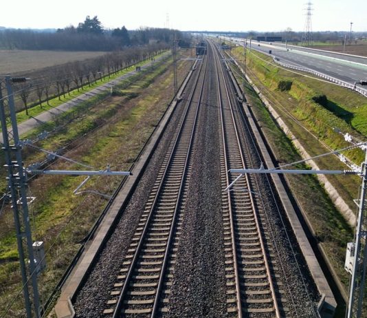 Nuovi sabotaggi sull’Alta Velocità, circolazione dei treni rallentata su due linee. Salvini “Atti criminali”