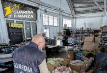 Sassari, sequestrati oltre 17mila prodotti contraffatti