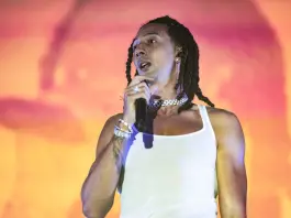 Ghali presenta a sorpresa il brano “Basta”