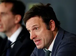 Nuove regole Ifab contro le perdite di tempo a partire dai Mondiali 2026