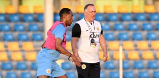 Dick Advocaat has resigned as coach of the Curacao national team
