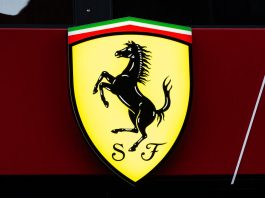 Nel 2025 per Ferrari ricavi in aumento del 7% a 7,1 miliardi