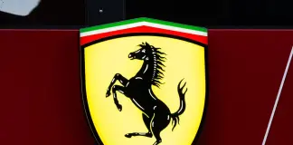 Nel 2025 per Ferrari ricavi in aumento del 7% a 7,1 miliardi