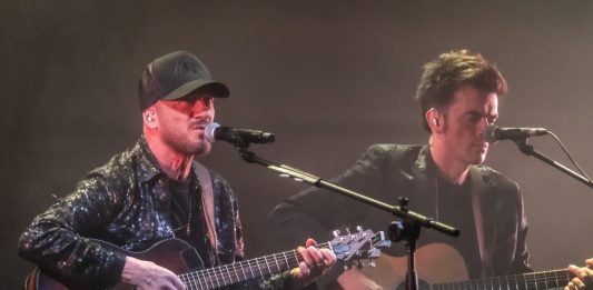 Raf annuncia le prime date di “Infinito – Estate 2026”