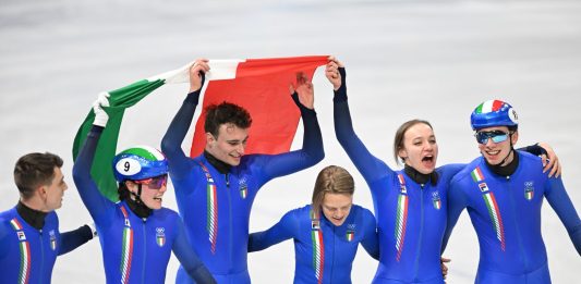 Short track, splendido oro dell’Italia nella staffetta mista. 12^ medaglia olimpica per Arianna Fontana