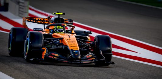 F1, al via i test in Bahrain: Norris il più veloce nella prima giornata davanti a Verstappen e Leclerc