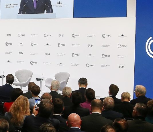 La politica estera italiana tra Trump e Merz