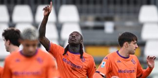 Colpo salvezza per la Fiorentina, i viola sbancano Como e agganciano il Lecce in classifica