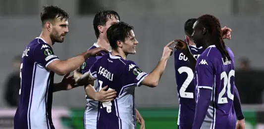 La Fiorentina perde 4-2 ai supplementari con lo Jagiellonia ma vola agli ottavi di Conference League