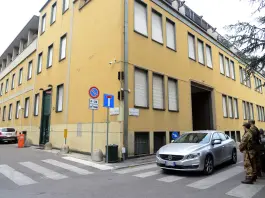 Allarme bomba in sede Lega in via Bellerio a Milano: finiti i controlli, esito negativo