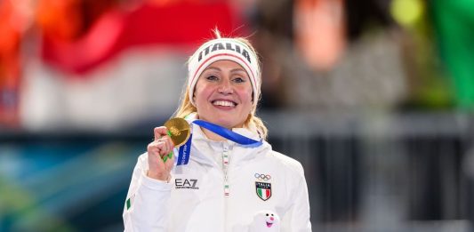 Pattinaggio di velocità, strepitosa Lollobrigida: è medaglia d’oro anche nei 5000 metri
