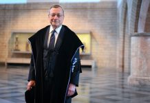 Draghi “L’Europa passi dalla confederazione alla federazione”