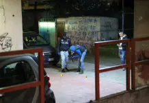 Napoli, 22enne uccisa a coltellate: il fratello confessa l’omicidio