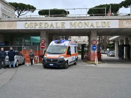 Cure palliative per il bimbo di Napoli, il legale della famiglia “Evitiamo l’accanimento terapeutico”