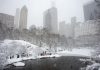 Tempesta di neve nel Nord Est degli Stati Uniti, New York paralizzata