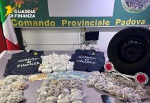 20 kg di droga nascosti nella ruota di scorta, 2 arresti a Padova