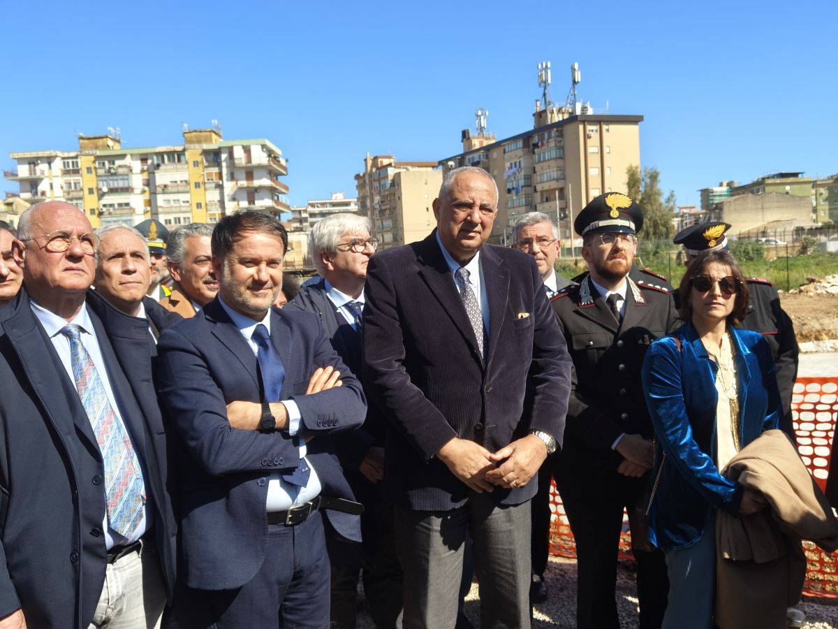 A Brancaccio avviati i lavori per la realizzazione dell’asilo nido “I piccoli di padre Puglisi” A Brancaccio avviati i lavori per la realizzazione dell’asilo nido “I piccoli di padre Puglisi”