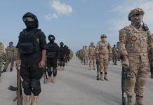 I Pasdaran iraniani avviano esercitazioni nello Stretto di Hormuz