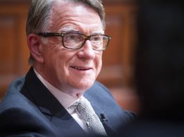 Malta avvia la revoca dell’onorificenza a Peter Mandelson