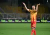 Lecce, tre punti pesanti a Cagliari: Gandelman e Ramadani firmano il 2-0 per i giallorossi